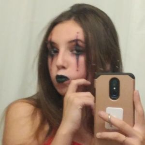 Meet your Posher, Kayleigh